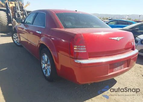 2007 Chrysler 300C from USA, damaged, VIN 2C3KA63H27H705032
